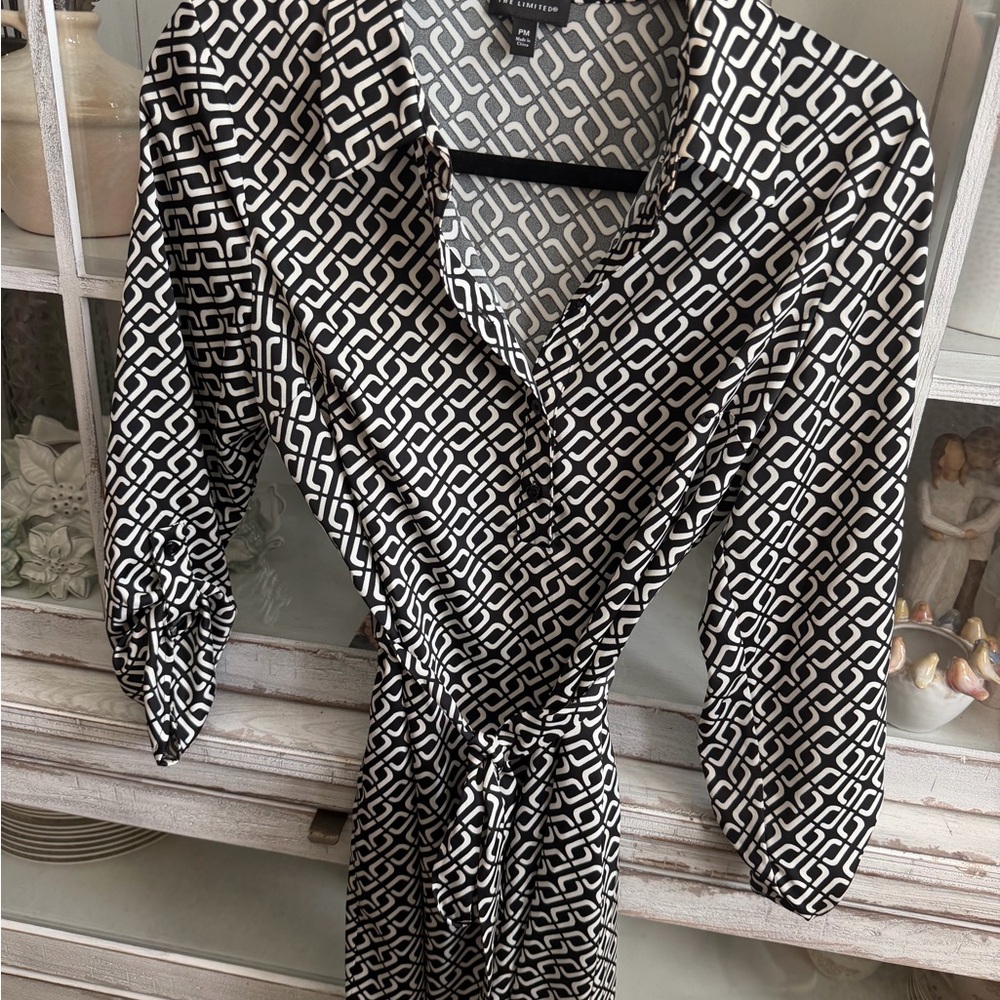 The Limited Monochrome Geometric Dress